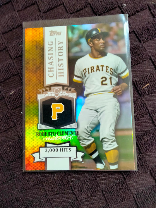 Roberto Clemente 2013 Topps Chasing History Silver Foil Parallel Insert #CH-2