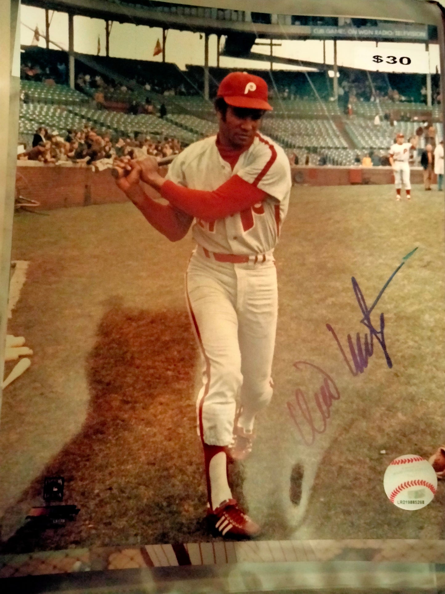 Willie Montanez Signed 8 x 10 Phillies IP