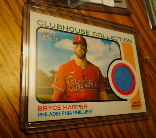 2022 Topps Heritage Clubhouse Collection Relic Bryce Harper CC-BH Philadelphia