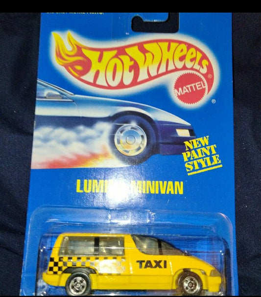 Vintage 1992 Hot Wheels LUMINA MINIVAN #259 "TAXI"