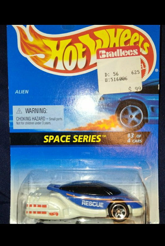 1996 Hot Wheels 3/4 Space Series Alien 390