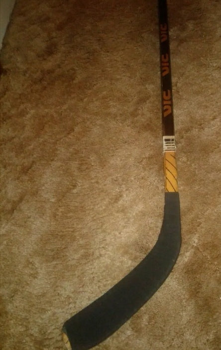 Vintage Bob Nystrom Islanders PRO VIC 3050 Refurbished Hockey Stick 73'- 74' ?