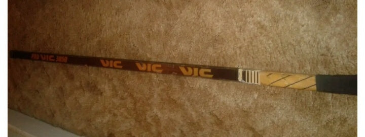 Vintage Bob Nystrom Islanders PRO VIC 3050 Refurbished Hockey Stick 73'- 74' ?